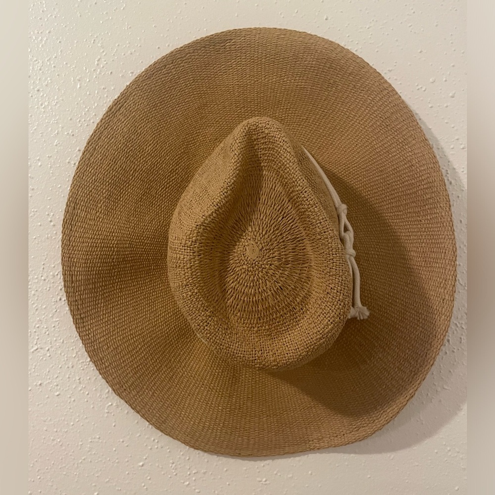 Target Universal Thread Wide Hat - image 1